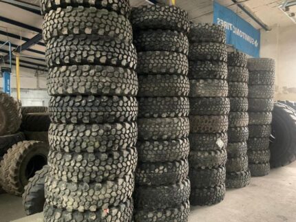  Opona przemysłowa  335/80R20 12.5R20 CONTINENTAL MPT 81 / 90-100% BIEŻNIKA