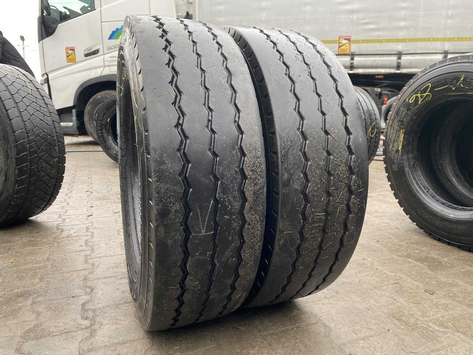 Opony ciężarowe 245/70R17.5 PIRELLI ST:01 / 6-8 mm Opony ciężarowe 245/70R17.5 PIRELLI ST:01 / 6-8 mm