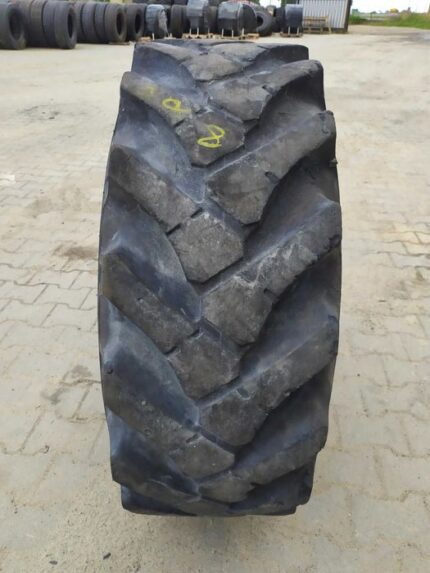  Opona przemysłowa  14.5-20 365/80-20 BKT MP 567