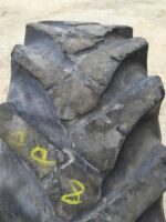 Opona przemysłowa  14.5-20 365/80-20 BKT MP 567