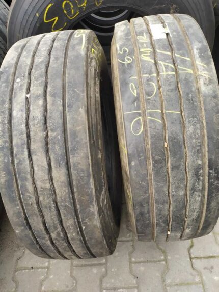  Opony ciężarowe 285/70R19.5 CONTINENTAL CONTI HYBRID HT3 / 11-12mm