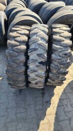 Opona przemysłowa do koparek 10.00-20 OPONY PRZEMYSŁOWE DO KOPARKI BKT , MITAS , BRIDGESTONE / 70% BIEŻNIKA