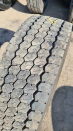 Opony ciężarowe 235/75R17.5 PIRELLI TR:01 TRIATHLON / 10-11mm