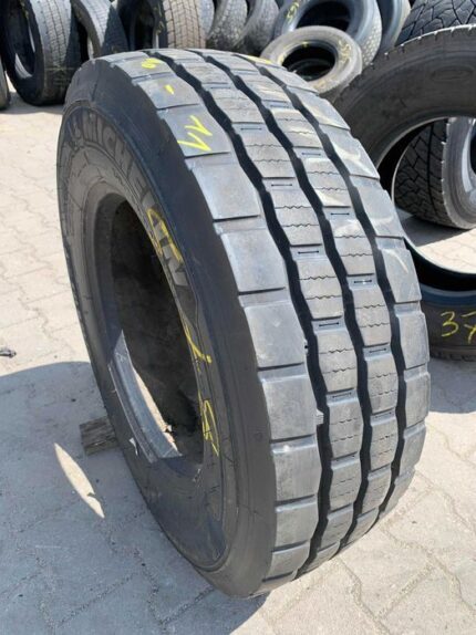  Opony ciężarowe 245/70R17.5 MICHELIN X MULTI T / 10-11mm