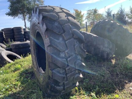 Opona przemysłowa radialna 335/80R18 , 12.5R18 ALLIANCE RADIAL 99% / BIEŻNIKA
