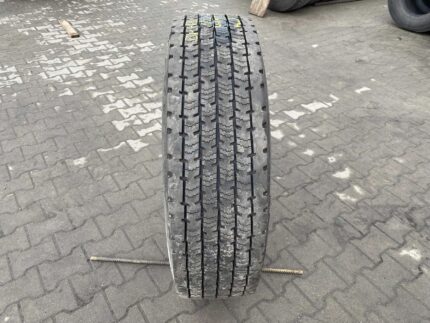 Opony ciężarowe 295/80R22.5 PHENIX PH-COACH / 11-12mm