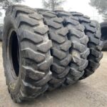  Opona przemysłowa do koparek 10.00-20 OPONY  DO KOPARKI KOŁOWEJ MITAS EM-22