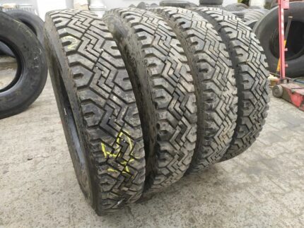  Opony ciężarowe 10R22.5 CONTINENTAL RADIAL GS / 12-13mm