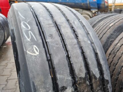 Opona ciężarowa 385/55R22.5 DUNLOP SP246 / 8-9mm