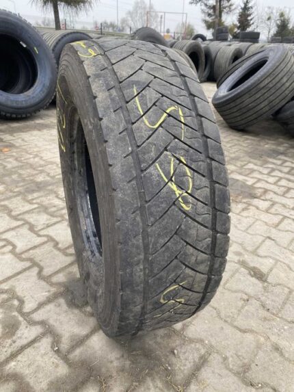 Opony ciężarowe 265/70R17.5 GOODYEAR KMAX D / 6-7mm