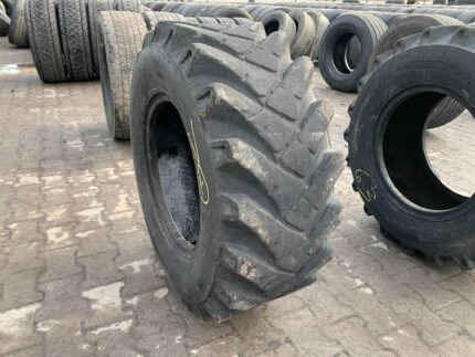  Opona przemysłowa  12.5-18 335/80-18 SOLIDEAL MPT