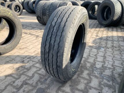  Opony ciężarowe 285/70R19.5 PIRELLI ST:01 / 8-9mm