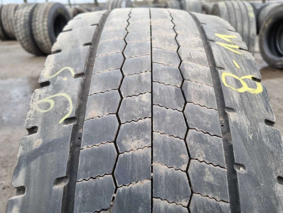Opony ciężarowe 295/55R22.5 HANKOOK DL10+ E-CUBE MAX / 8-10mm Opony ciężarowe 295/55R22.5 HANKOOK DL10+ E-CUBE MAX / 8-10mm
