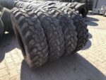 Opona przemysłowa wysokiej trwałości 335/80R20 , 12.5R20 DUNLOP SP T9 / 90-100 % / BIEŻNIKA
