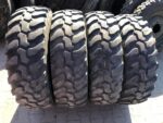 Opona przemysłowa wysokiej trwałości 335/80R20 , 12.5R20 DUNLOP SP T9 / 90-100 % / BIEŻNIKA
