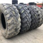  Opony przemysłowe do maszyn 405/70R20 DUNLOP SP T9, MITAS EM-01 / 70-80% BIEŻNIKA