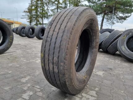  Opony ciężarowe 305/70R19.5 MICHELIN XZE2+ / 5-7mm