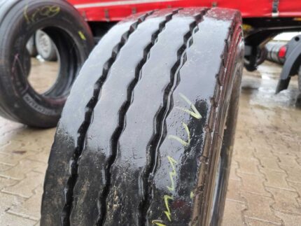 Opony ciężarowe 235/75R17.5 BRIDGESTONE R-TRAILER 001 / 11mm