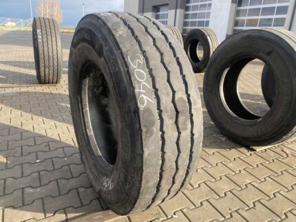  Opony ciężarowe 385/65R22.5 MICHELIN X WORKS T / 11-12mm