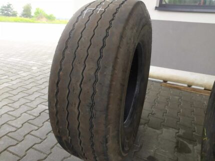  Opony ciężarowe 385/65R22.5 PIRELLI ST:01 TRIATHLON / 7-8mm