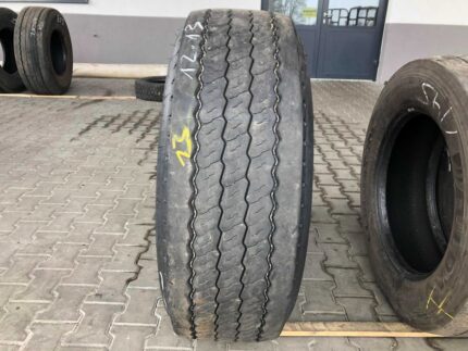  Opony ciężarowe 385/65R22.5 PIRELLI ST:01 TRIATHLON / 12-13mm