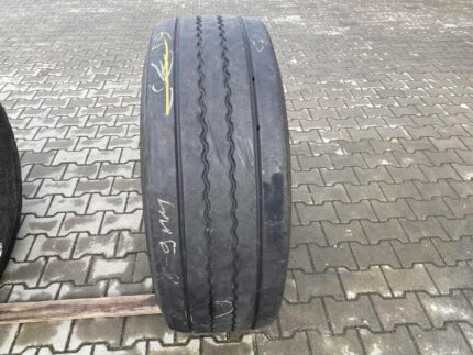 Opony ciężarowe 385/65R22.5 SEMPERIT RUNNER T2 / 8-9mm