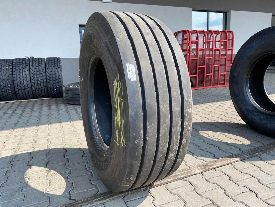 Opony ciężarowe 385/65R22.5 GOODYEAR KMAX T / 14-15mm Opony ciężarowe 385/65R22.5 GOODYEAR KMAX T / 14-15mm