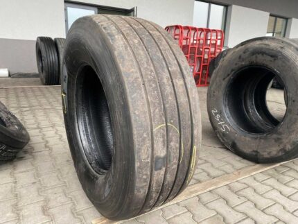  Opony ciężarowe 385/65R22.5 GOODYEAR KMAX T / 7-8mm