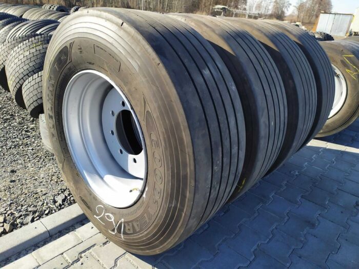 Zestaw opona z felgą 385/65R22.5 KOŁA BEZDĘTKOWE DO PRZYCZEPY ROLNICZEJ BRANDYS HL