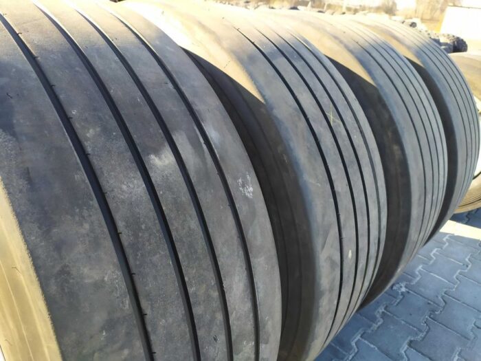 Zestaw opona z felgą 385/65R22.5 KOŁA BEZDĘTKOWE DO PRZYCZEPY ROLNICZEJ BRANDYS HL