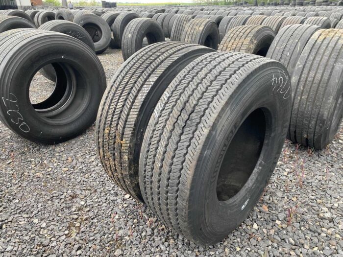 Opony ciężarowe 385/65R22.5 CONTINENTAL HSW2 SCANDINAVIA / 12-13mm