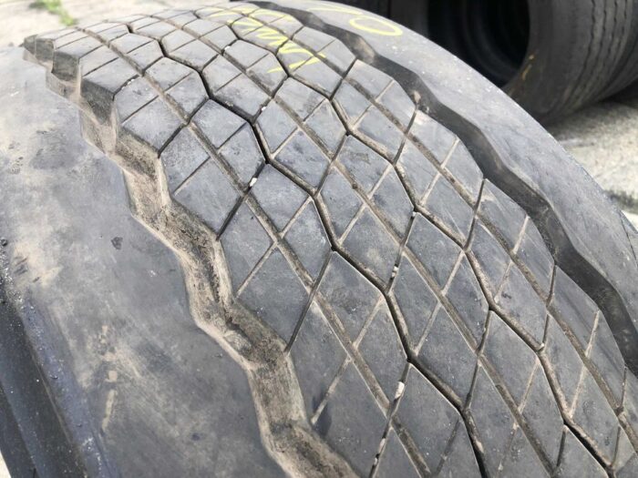 Opony ciężarowe 385/55R22.5 BRIDGESTONE DURAVIS R-TRAILER 002