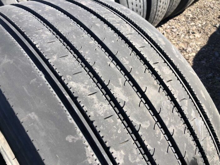 Opony ciężarowe 385/55R22.5 BRIDGESTONE ECOPIA H-STEER 001 / 8-10mm