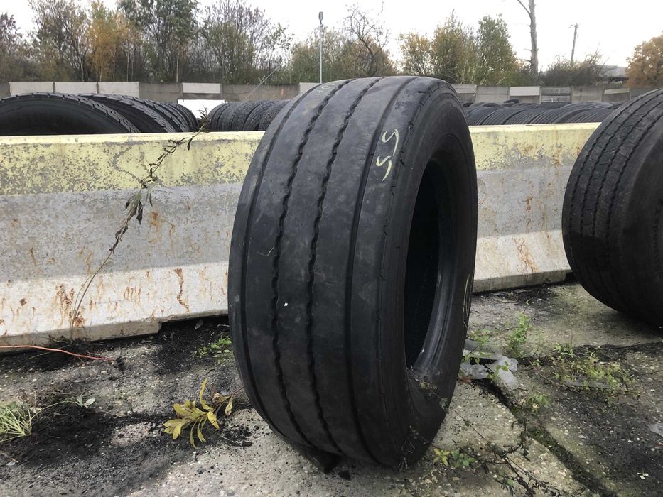 Opony ciężarowe 385/55R22.5 SEMPERIT RUNNER T2 / 9-10mm Opony ciężarowe 385/55R22.5 SEMPERIT RUNNER T2 / 9-10mm