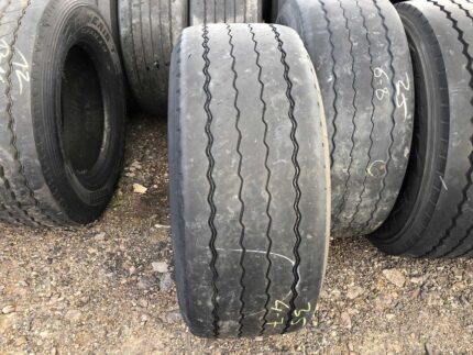 Opony ciężarowe 385/55R22.5 PIRELLI ST:01 TRIATHLON / 4-7mm