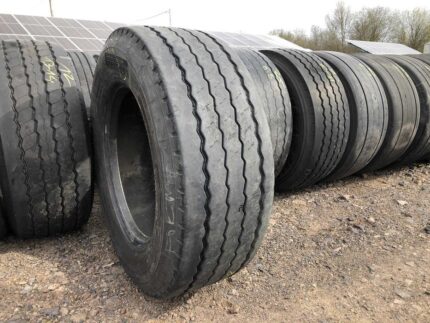 Opony ciężarowe 385/55R22.5 PIRELLI ST:01 TRIATHLON / 8-10mm