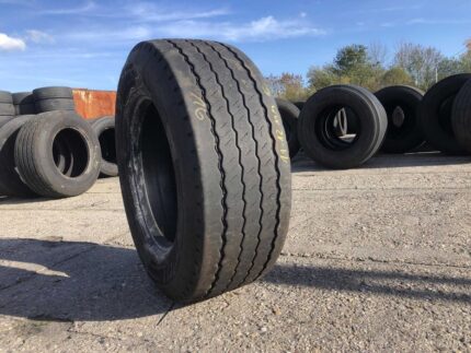 Opony ciężarowe 385/55R22.5 PIRELLI ST:01 TRIATHLON / 11-12mm
