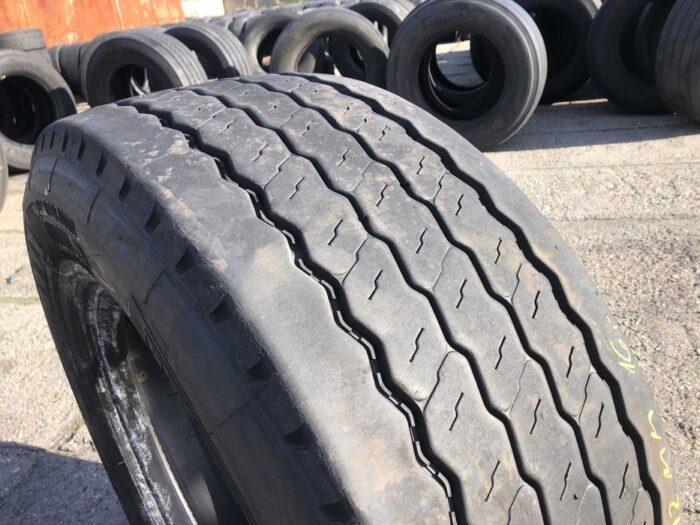 Opony ciężarowe 385/55R22.5 PIRELLI ST:01 TRIATHLON / 11-12mm