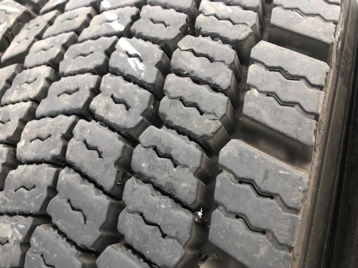 Opony ciężarowe 315/80R22.5 CONTINENTAL HDW2 SCANDINAVIA / 19mm