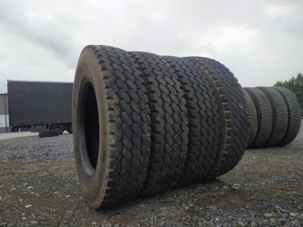 Opony ciężarowe 10R22.5 BRIDGESTONE M840 / 90% Bieżnika