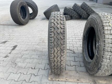  Opona ciężarowa 10R22.5 SEMPERIT M232 / 100% Bieżnika