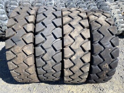 Opona do koparek kołowych 11.00-20 KENDA KINETICS K610 / 80-90% Bieżnika