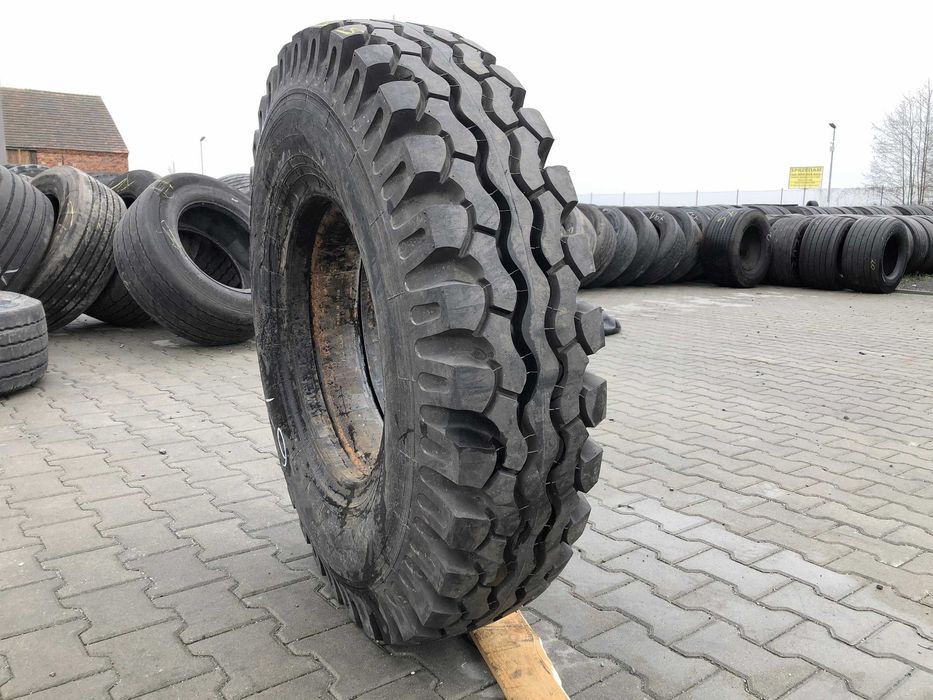 Opona do przyczepy rolniczej 11.00-20 VEITH UNI3 / do przyczepy rolniczej / 100% Bieżnika Opona do przyczepy rolniczej 11.00-20 VEITH UNI3 / do przyczepy rolniczej / 100% Bieżnika