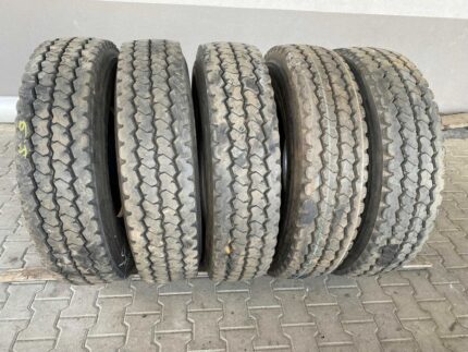 Opona ciężarowa 11.00R20 FIRESTONE UT3000 / 80% Bieżnika