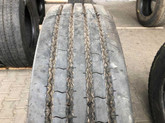 Opona ciężarowa 11R22.5 BARUM BF12 ROAD FRONT / 13-14mm