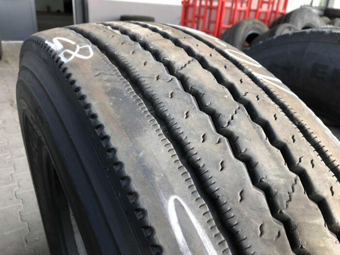 Opona ciężarowa 11R22.5 MICHELIN XZE2 / 10-11mm
