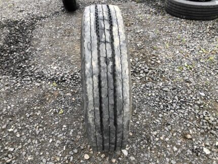 Opona ciężarowa 11R22.5 SEMPERIT EURO-STEEL / 10-11mm