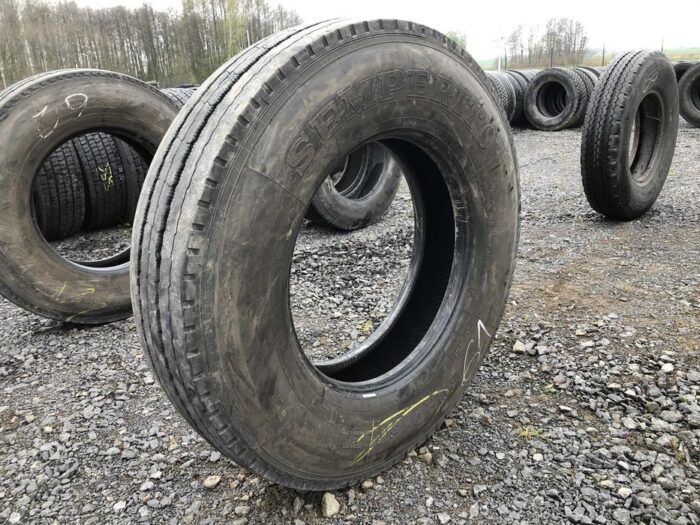 Opona ciężarowa 11R22.5 SEMPERIT EURO-STEEL / 10-11mm