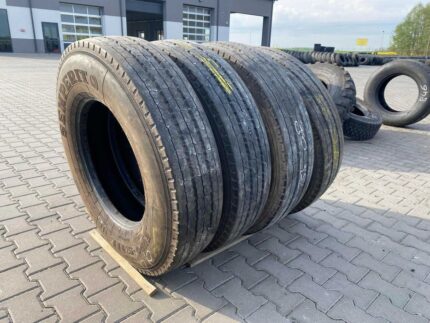Opony ciężarowe 11R22.5 SEMPERIT EURO-STEEL / 99% Bieżnika