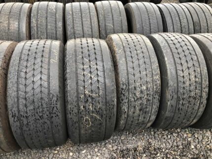 Opony ciężarowe 385/55R22.5 GOODYEAR KMAX S / 6-9mm